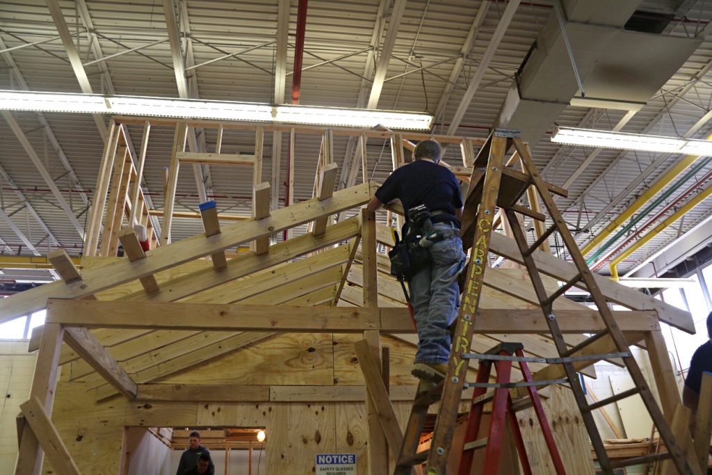 Carpentry students at Swenson