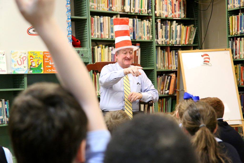 Mayor Kenney helps students at St. Jerome School celebrate Dr. Seuss’ birthday in honor of Read Across America Day.