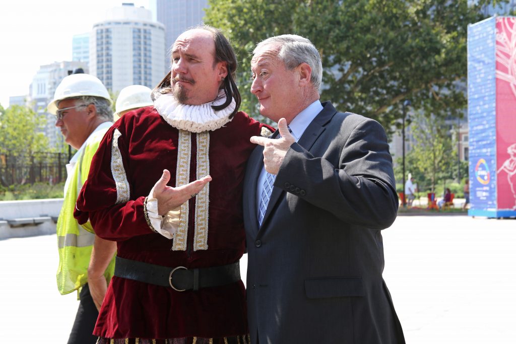 Shakespeare and Mayor Kenney pose for a photo during the opening of Shakespeare Park.