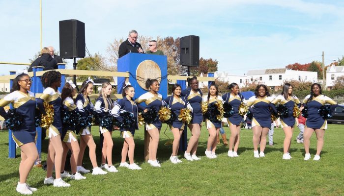 Mayor Kenney addresses the crowd at George Washington High School's Community School Fair.