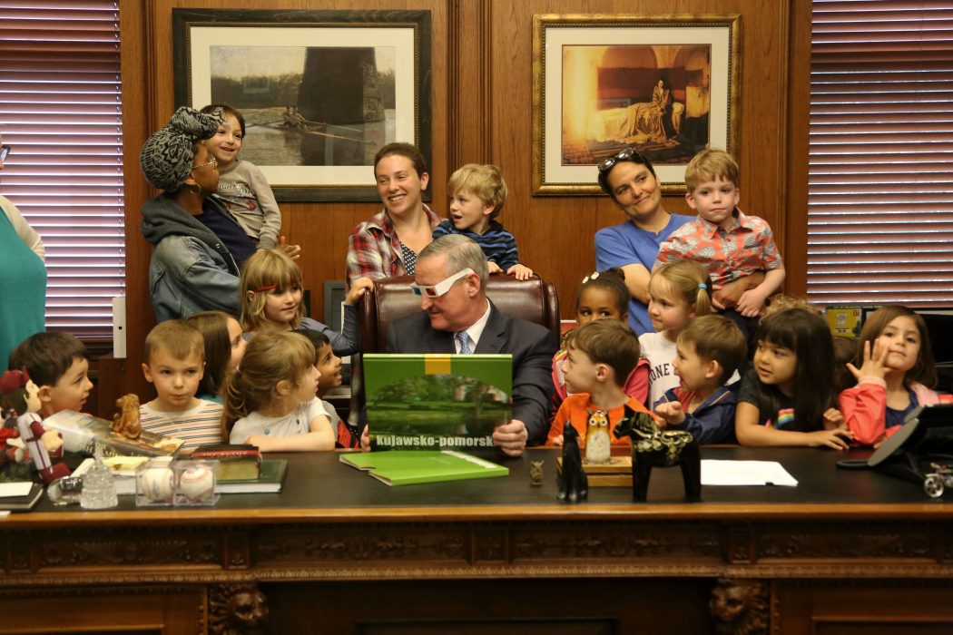 Pre-K students stop by Mayor Kenney’s office during a visit to City Hall.