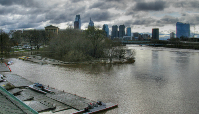 The Schuykill river with Philadelphia Art Museum and skyline in the background