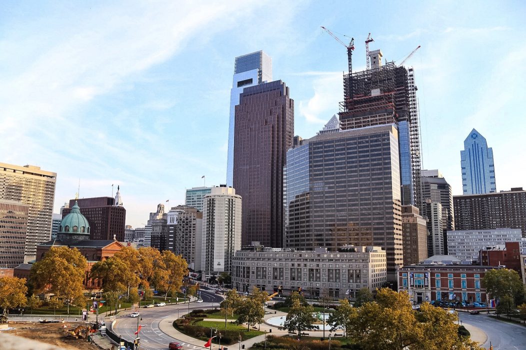 skyline of philadelphia on a sunny day
