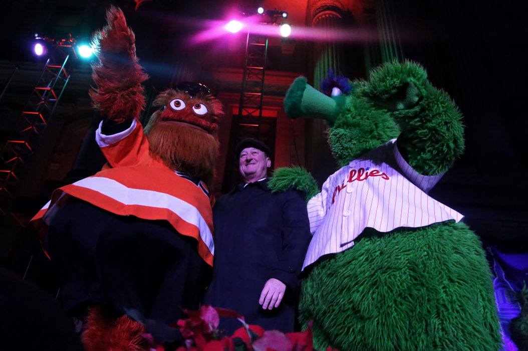 Mayor Kenney poses with Gritty and the Phillie Phanatic during the HolidayTree lighting on November 28.