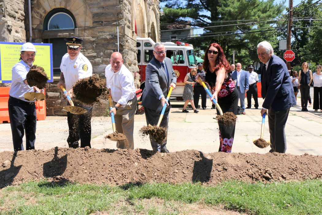 Officials with shovels at ceremonial groundbreaking