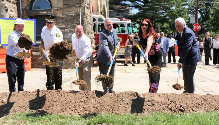 Officials with shovels at ceremonial groundbreaking