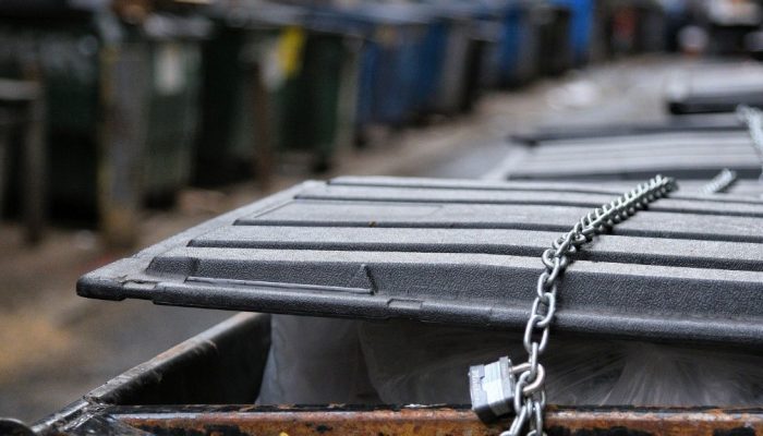 trash bins in Philadelphia alley