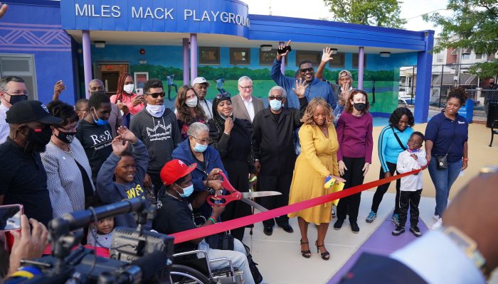 Ribbon cutting at Miles Mack Playground and Recreation Center in Mantua.