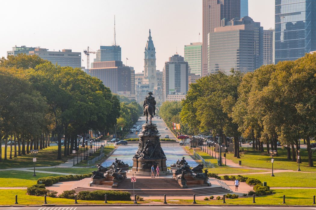 The Benjamin Franklin Parkway, looking east towards City Hall