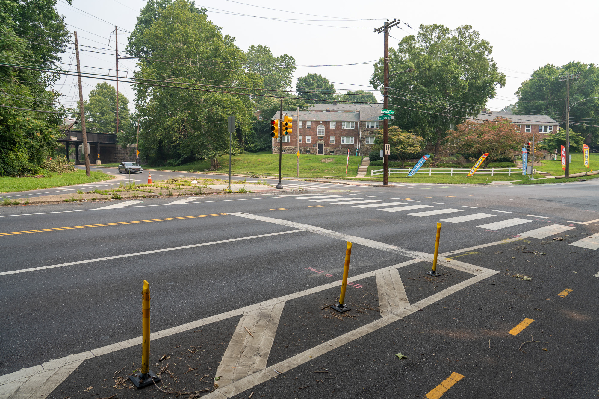 A view of the intersection before construction starts.